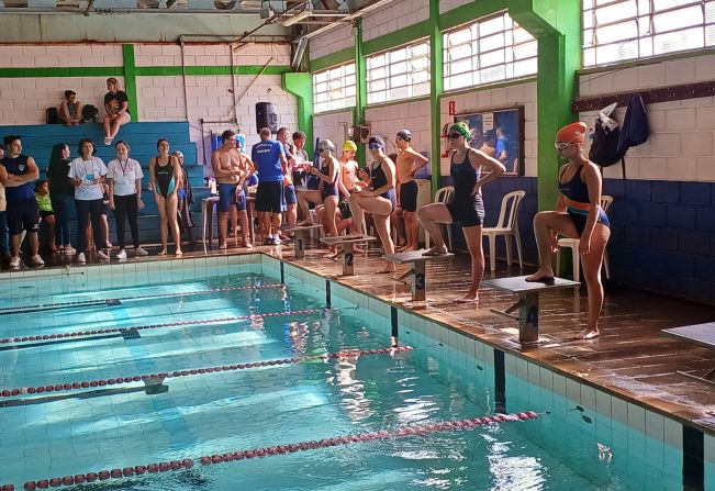 3ª Etapa do Circuito de Natação Prof. “Ninho” reúne dezenas atletas na piscina da FKB