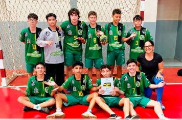 Foto relacionada - Equipes de Handebol de Itapetininga disputam Liga Regional em São Manuel e um dos atletas é destaque como o Mais Valioso da Partida