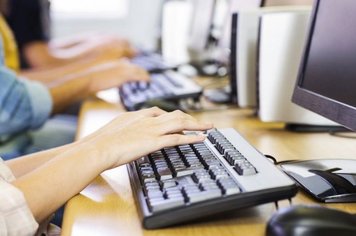 CEU das Artes oferece cursos de Informática de graça em Itapetininga