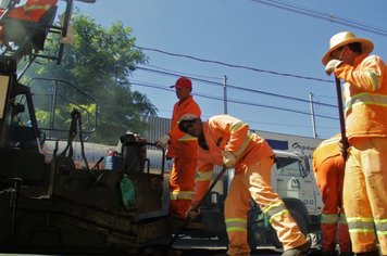 Obras de recapeamento no centro