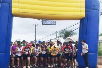 1ª Etapa do Circuito Correr e Caminhar reuniu centenas de participantes da região neste domingo (27)