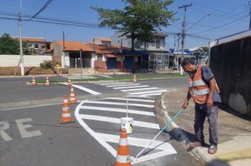 Prefeitura de Itapetininga realiza sinalização vertical e horizontal  na Vila Rio Branco e no Jardim Alvorada