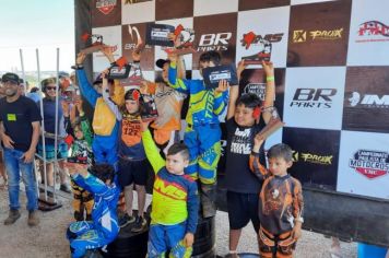 Jovens pilotos de Itapetininga voltam a se destacar no Paulista de Motocross
