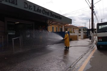 Parceria entre Prefeitura de Itapetininga e Sabesp realiza higienização em locais de saúde