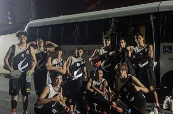Basquete masculino de Itapetininga participou da Liga Desportiva Paulista em Porto Feliz