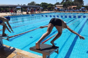 1ª Etapa do Circuito Municipal de Natação reúne cerca de 100 nadadores
