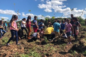 Educação Ambiental com Gestão Participativa