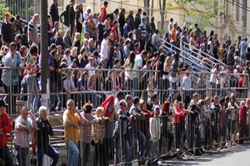 35 mil pessoas festejam o aniversário da cidade