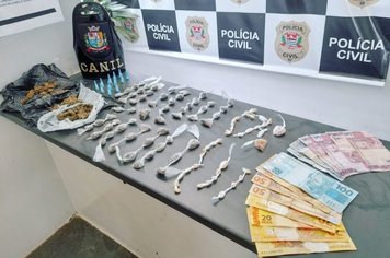 Operação Itapê + Segura apreende mais de 100 porções de drogas entre maconha, crack e cocaína na Vila Belo Horizonte