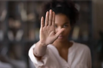 Rede Municipal de Enfrentamento à Violência contra a Mulher convida para a 2ª reunião para apresentar programa nacional de formação em Direitos das Mulheres