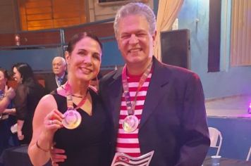 Itapetininga conquista medalha de  Ouro na Dança de Salão e Bronze na Natação na Final  Estadual dos Jogos da Melhor Idade