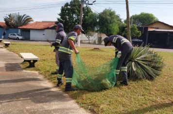 Secretaria de Serviços Públicos realiza a recuperação das vias de bairros rurais e das avenidas de Itapetininga