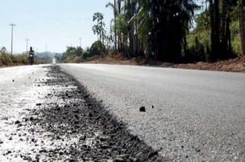 Convênio com DER é assinado e estrada vicinal do Rechã será recapeada