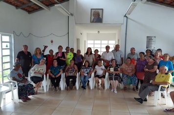 Confraternização e emoção na Vila Dignidade de Itapetininga