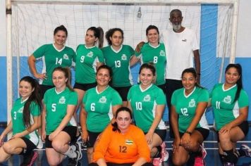 Itapetininganas vencem Seleção do ABC no Handebol Feminina