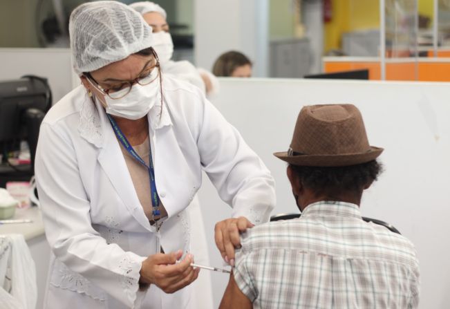 Itapetininga realiza vacinação contra a Covid-19 no Shopping neste sábado (18) 