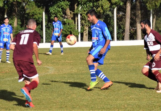 Municipal de Futebol terá jogos da 1ª Divisão neste domingo (18), em Itapetininga