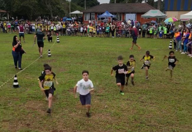 Prefeitura de Itapetininga realiza 1ª etapa da “Correr e Caminhar com Saúde Kids”