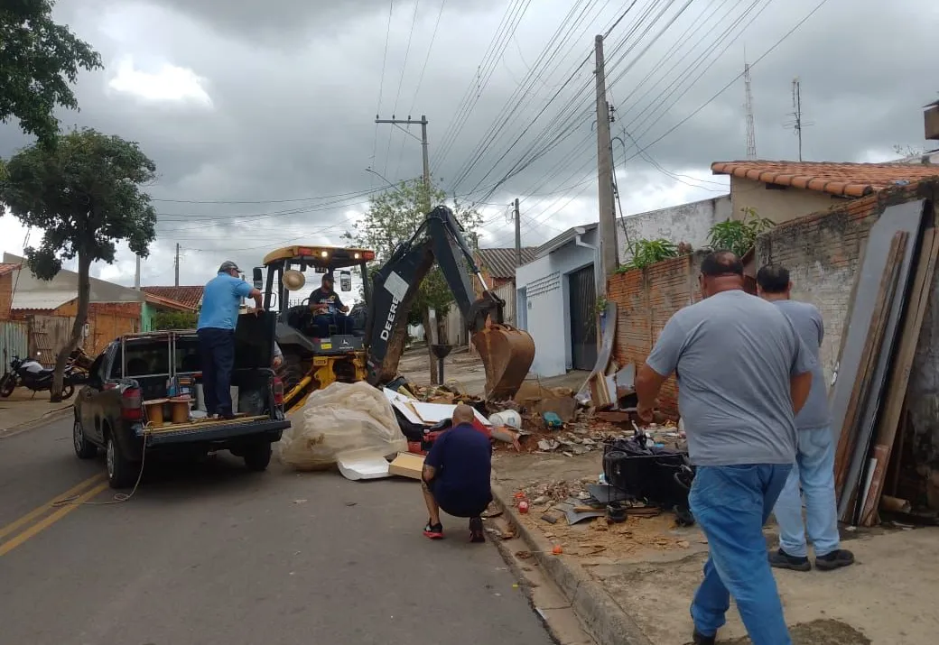 1º Mutirão de Combate à Dengue em Itapetininga recolhe 176 toneladas de materiais