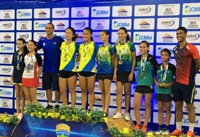 Itapetininganas conquistam medalhas de prata e bronze no Circuito Nacional de Badminton