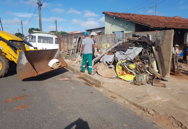 40 toneladas de materiais foram recolhidas em Mutirão no Monte Santo e Chapada Grande