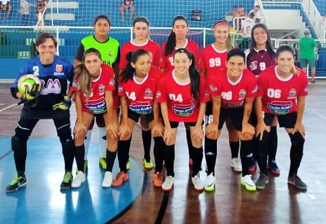 Em campeonato, equipe de futsal feminino de Itapetininga estreia nesta quinta