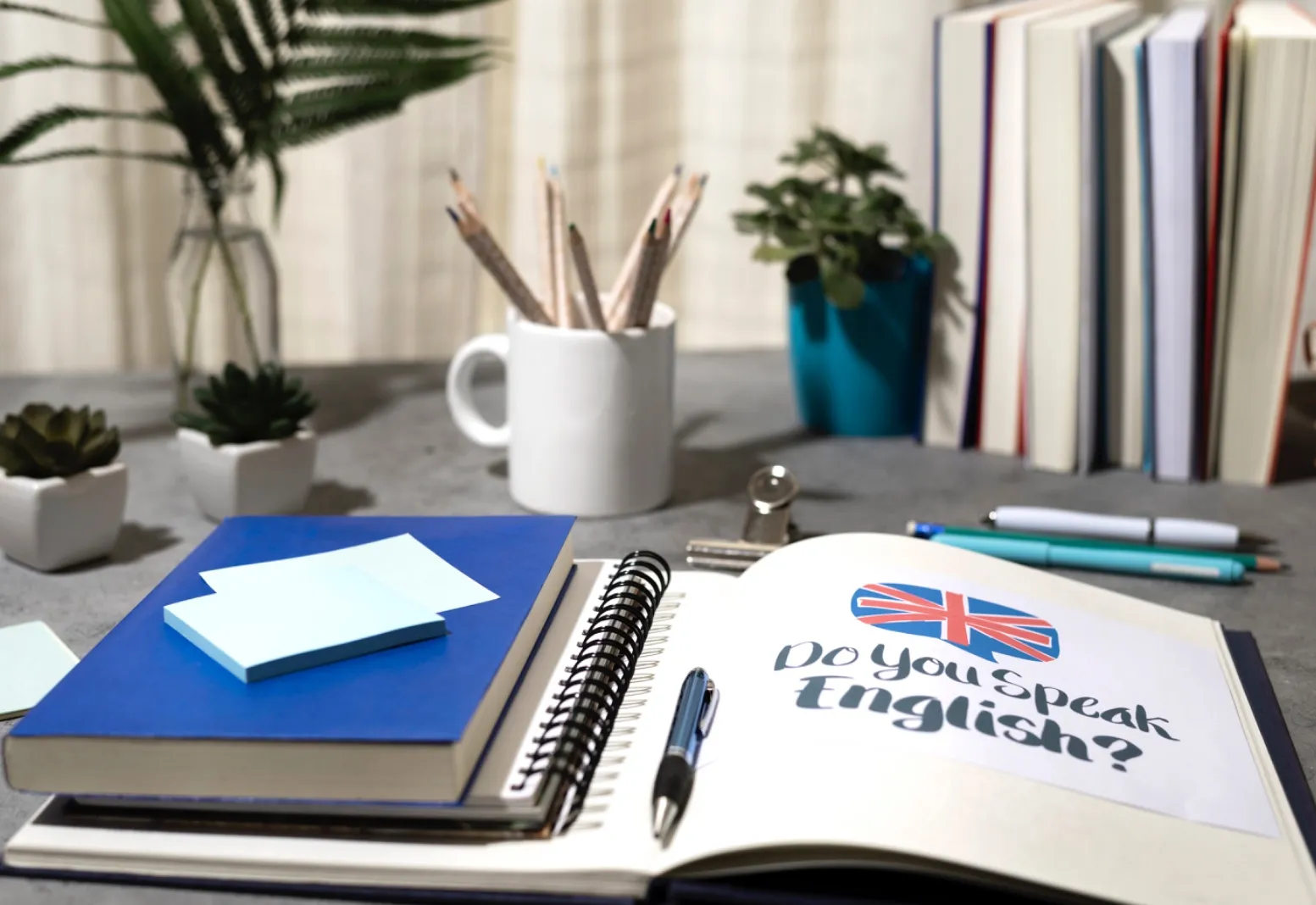 Fatec oferece cursos gratuitos e on-line de línguas estrangeiras