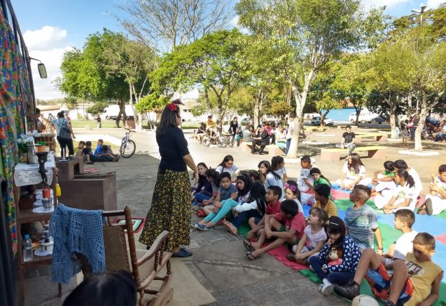Tarde de histórias no distrito do Rechã anima crianças