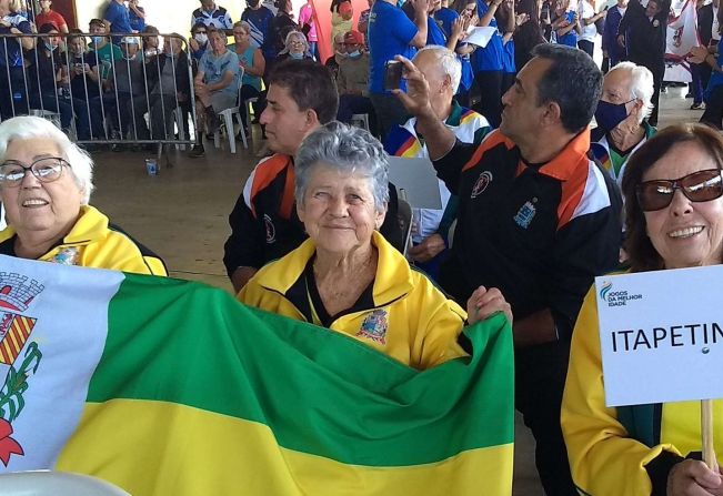 Itapetininga participou da abertura dos JOMI- Jogos da Melhor Idade em Cerquilho