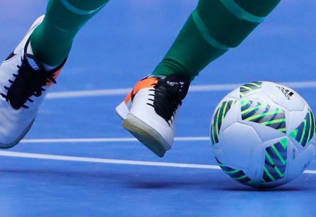 Escolinha Municipal de Futsal oferece aulas na Vila Sônia, em Itapetininga, a partir deste sábado (20)