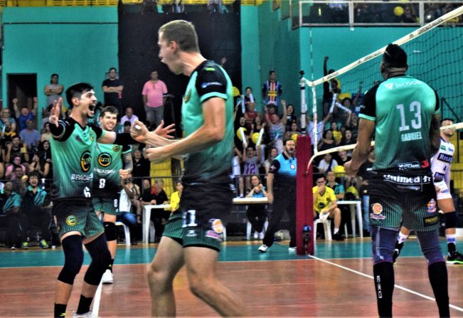 Itapetininga estreia em casa contra o Minas neste sábado (09), pela Superliga de Vôlei