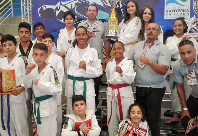 Itapetininga é vice-campeã em Etapa Estadual de Taekwondo