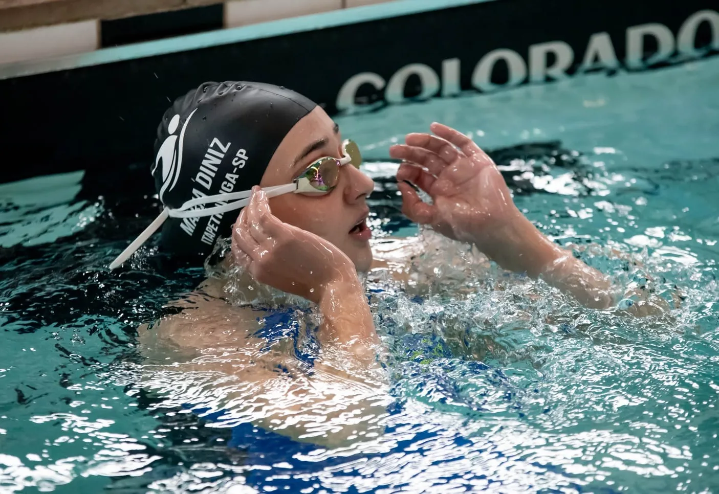 Nadadora Maria Clara Diniz se prepara com determinação para levar o nome de Itapetininga nas próximas competições de 2026