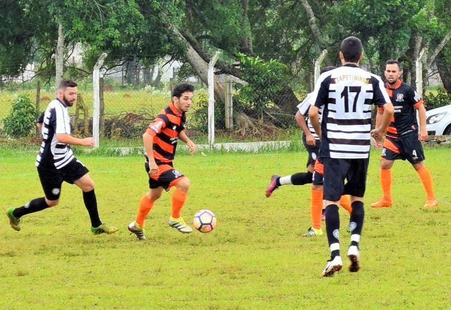 Jogos pela 1ª e 2ª Divisão abrem o Municipal de Futebol de Itapetininga neste domingo
