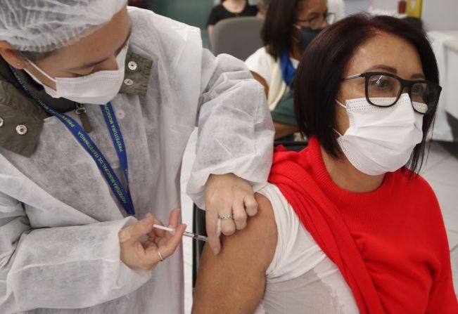 Itapetininga realiza nova repescagem da vacinação contra a Covid para todas as idades e vacinação contra Gripe para adultos dos públicos-alvo no Shopping neste sábado (14)