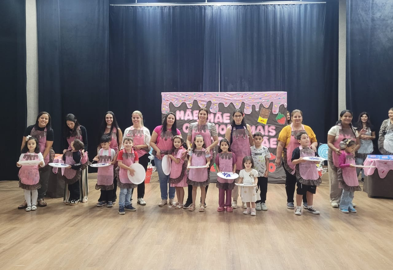 EMEI “Prof.ª Angelina Turelli Vieira” celebra o Dias das Mães