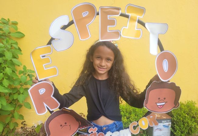 EMEF “Prof. Adalberto Christo das Dores” realiza o fechamento do Projeto Bullying e a Comemoração do Dia da Consciência Negra