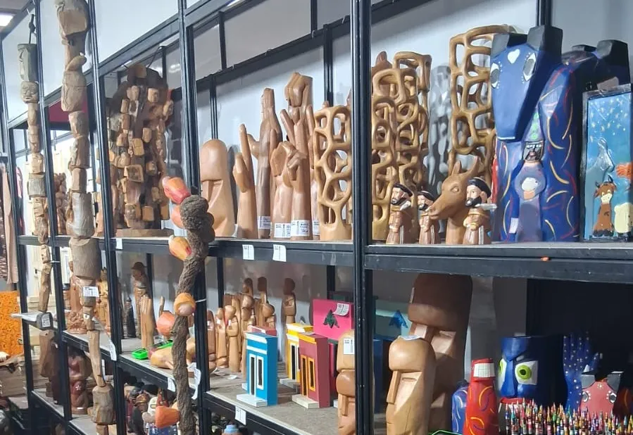 Artesãos de Itapetininga prestigiam 22ª Feira do Artesanato, em São Paulo
