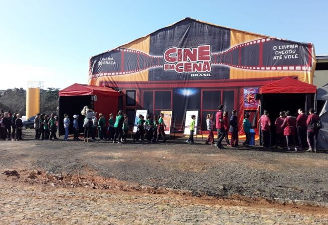Itapetininga recebe cinema itinerante de graça a partir deste sábado (09) na Praça dos Três Poderes