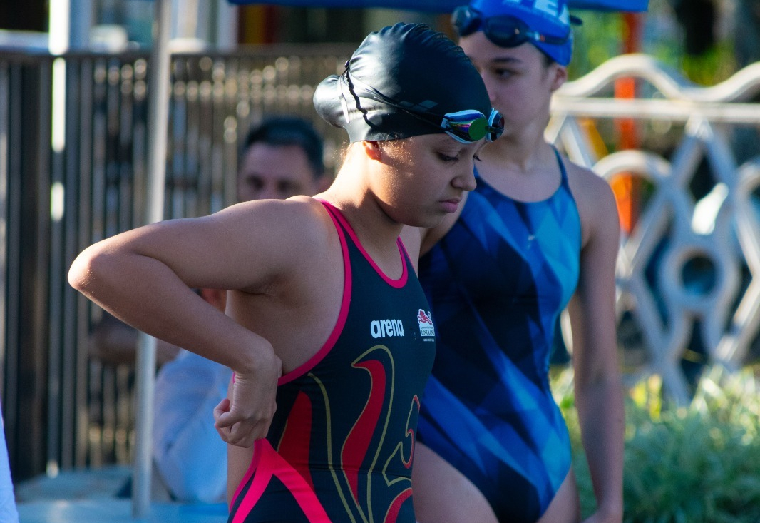 Atleta de natação Carolina Scheide intensifica treinos para os Jogos Regionais que serão realizados em Itapetininga