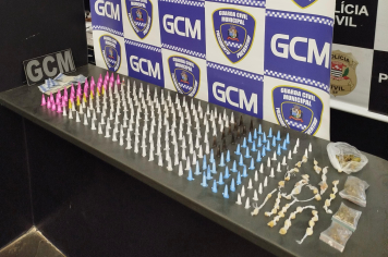 Guarda Municipal de Itapetininga apreende mais de 330 porções de drogas durante patrulhamento