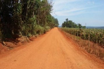 Prefeitura firma acordo com Governo de São Paulo para recuperação de estradas rurais