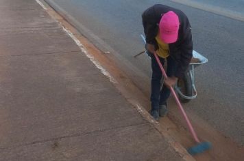 Limpeza na Marginal dos Cavalos é intensificada para prevenir proliferação de vetores
