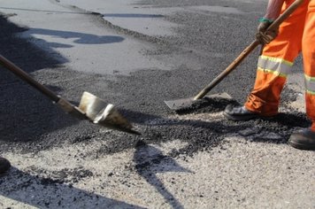 Prefeitura Recebe Moradores da Vila Reis