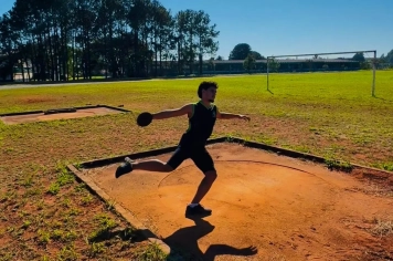 Fabrício Rojas conquista para Itapetininga o 2º lugar no Lançamento do Disco de Atletismo nos Jogos da Juventude