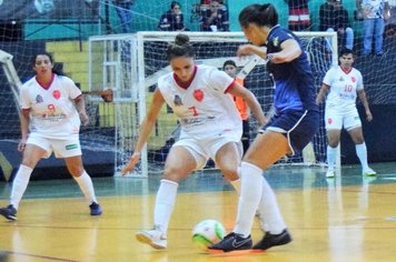 Itapetininga enfrenta Iperó nesta terça (14), pelas semifinais da Copa Record de Futsal Feminino