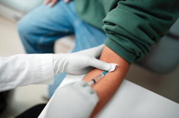 Homens podem realizar exames de PSA na Carreta do Hospital de Amor em Itapetininga