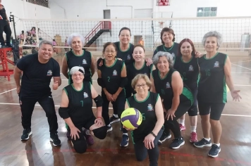 Equipe do Voleibol Adaptado Feminino 70+ é prata pela Liga de Voleibol de Sorocaba e Região