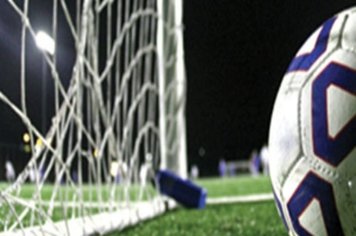 Times tradicionais voltam a elite de futebol municipal