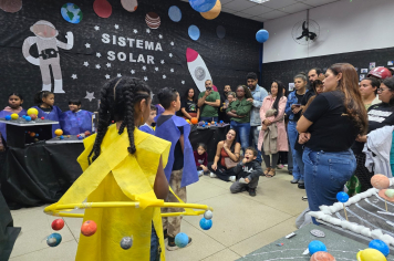 EMEF Prof.ª “Loide Lara” promove IV Feira do Conhecimento